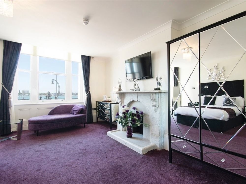 The Ship Leopard Hotel - No Children (Adults Only) Portsmouth Exteriör bild