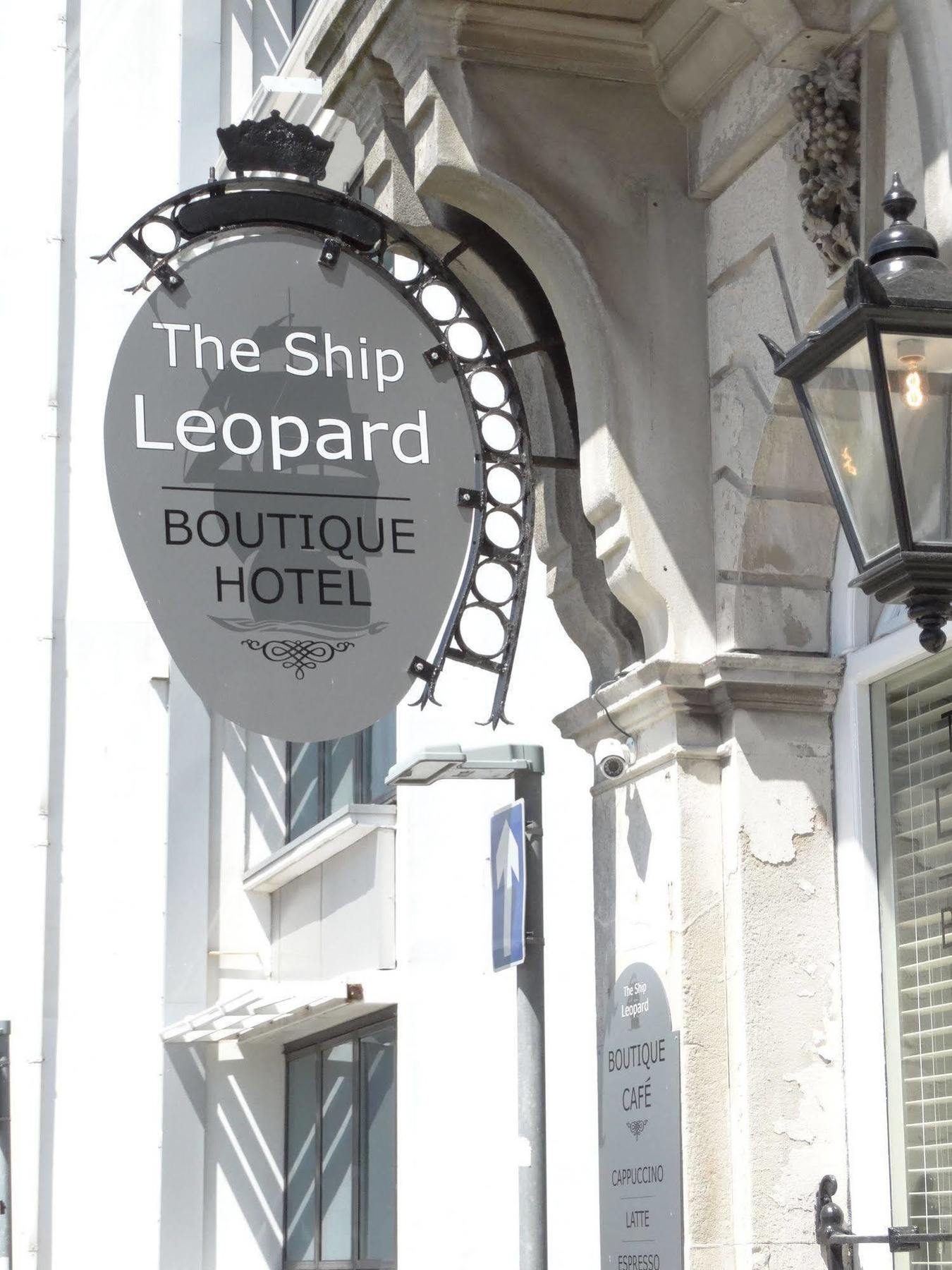 The Ship Leopard Hotel - No Children (Adults Only) Portsmouth Exteriör bild